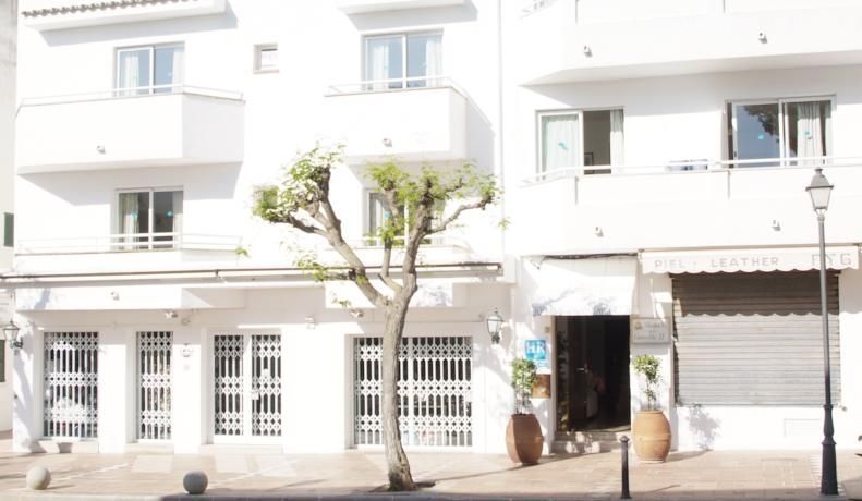 De La Caravel-la Guest house *